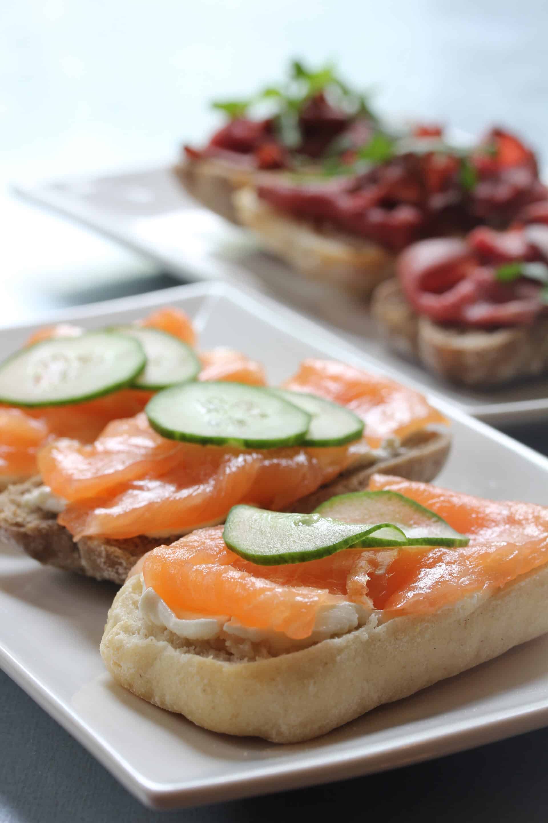 Mini moutbroodjes - gerookte zalm (5)